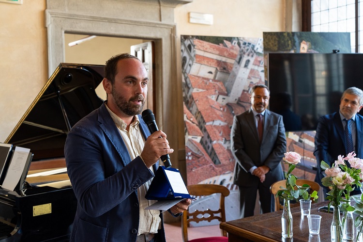 Paolo Bonafede riceve il Premio Letterario Franciacorta