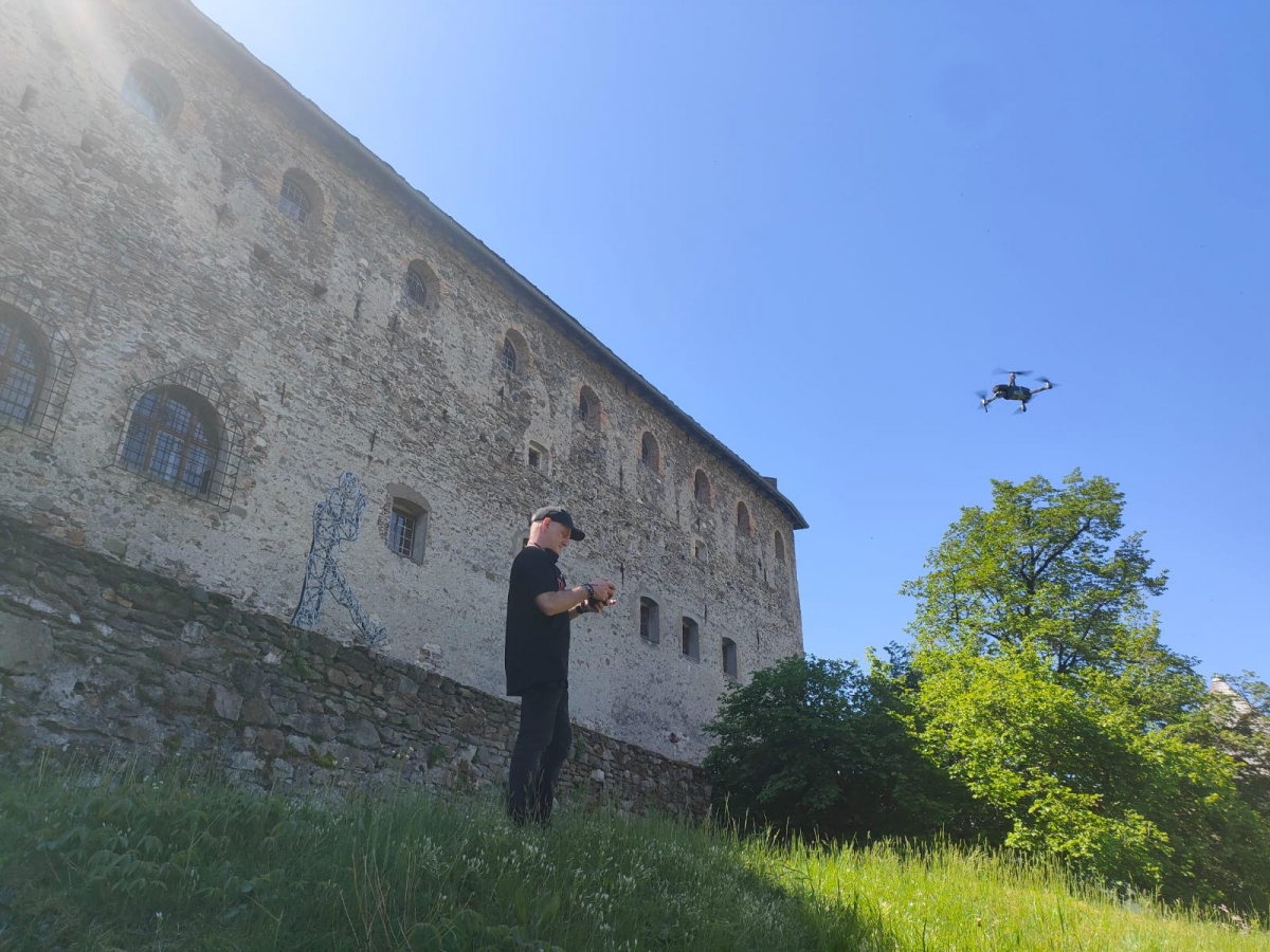Rilievo con drone del Castello di Pergine