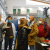 I partecipanti visitano un laboratorio del Dipartimento di Ingegneria civile, ambientale e meccanica